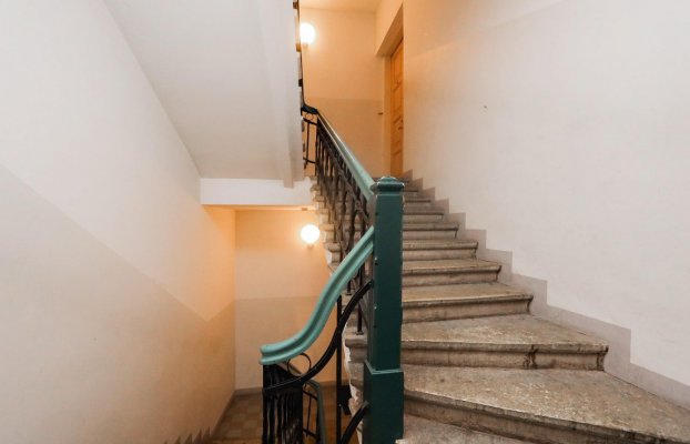 Image 29 of 33