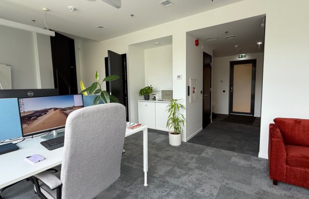 картина 8 of 18