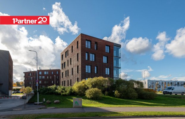 Image 1 of 25