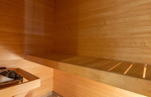 Image 16 of 25