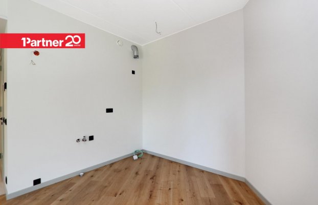 Image 12 of 23
