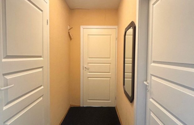 Image 8 of 20