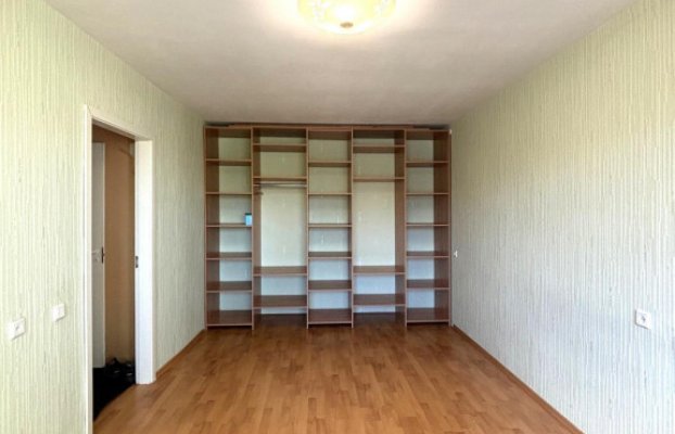 Image 15 of 20